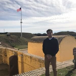 Meet your Posher, Carson